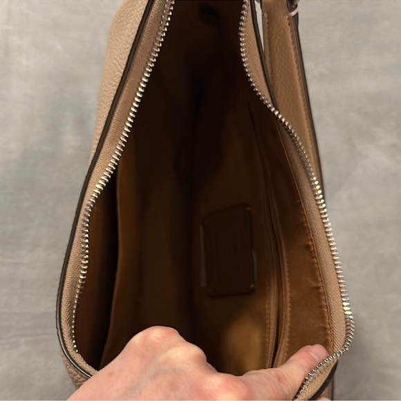 Coach Teri Hobo Bag - Picture 3 of 10